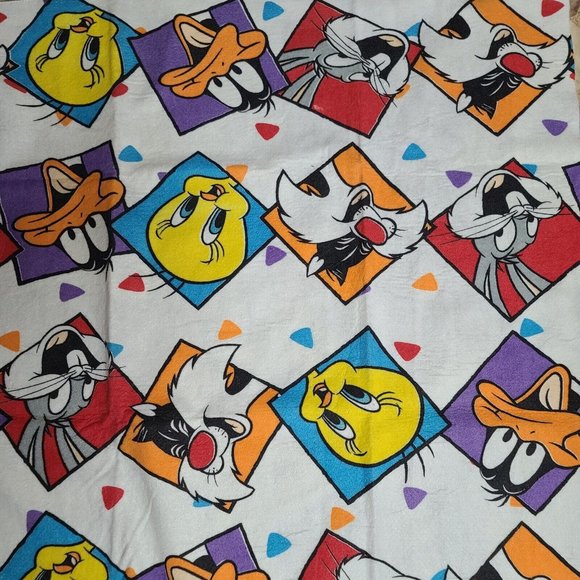 Vtg Looney Tunes Laughing Faces 85 X 56 Blanket Bugs Bunny Taz Tweety Sylvester - Picture 13 of 16